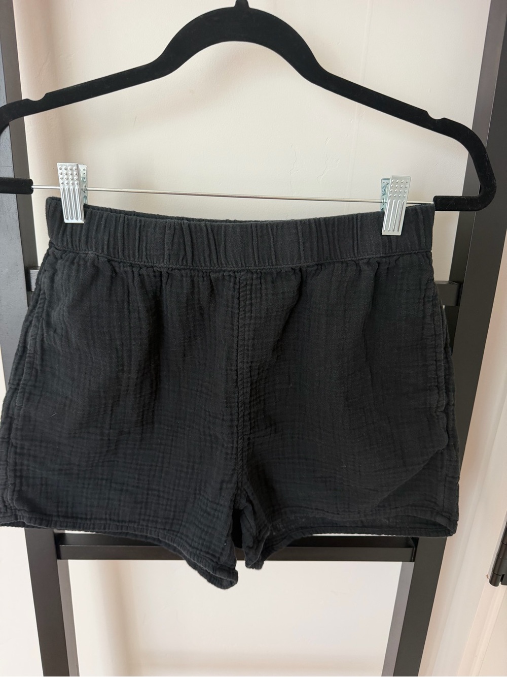 Universal Thread Black High-Waist Gauze Shorts